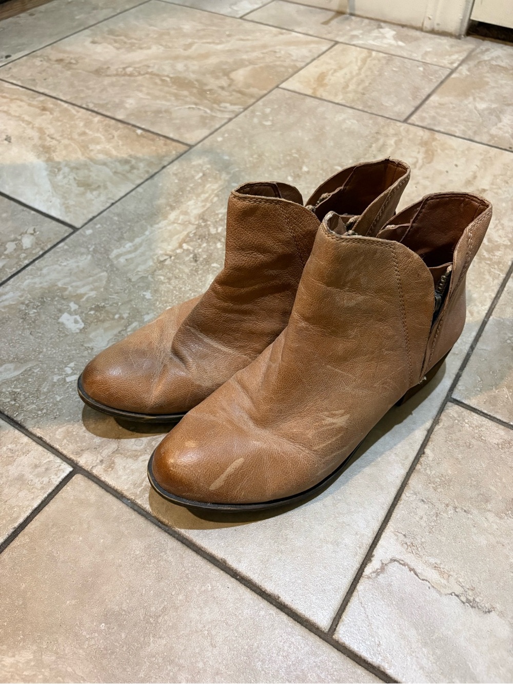 Lucky Brand Women's Tan Leather Ankle Booties